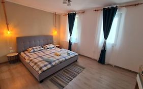 Pomiculturii 5 - Spacious 1BR with Balcony